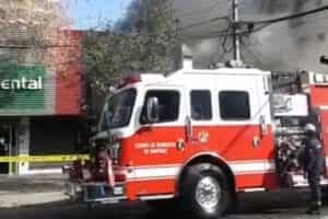 CBS controló incendio que afectó a restaurante en Providencia