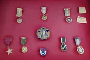 Familia del Fundador de la 5ª Compañía, José Bravo Vizcaya, entregó sus medallas
