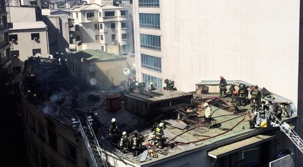 El CBS respondió ante incendio en edificio de departamentos del barrio Bellas Artes