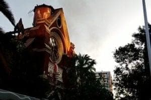 El CBS controló fuego estructural en ex Iglesia de Carabineros