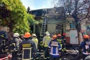 El CBS controló con 200 Voluntarios incendio en el barrio Yungay