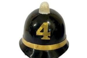 MuBo presenta su objeto de mayo: un casco de la “Bomba Arturo Prat” de Antofagasta