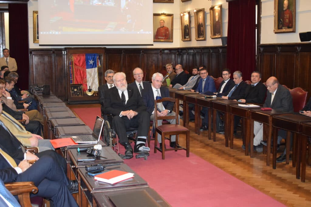 El CBS distinguió a Miembros Honorarios Jorge Guevara Trombert y Rolf Stein Peters