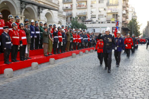 El CBS en 160 años: homenaje ante el Monumento al Bombero y desfile por la ciudad