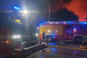 El CBS controló fatal incendio en población Valle de Azapa, en Renca