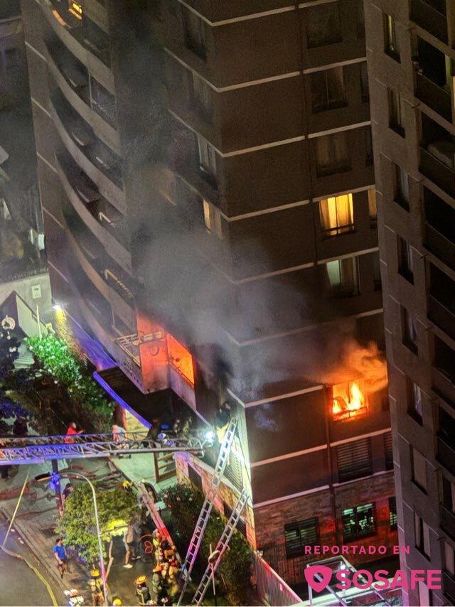 El CBS respondió ante incendio en departamento que dejó a dos personas lesionadas en Santiago