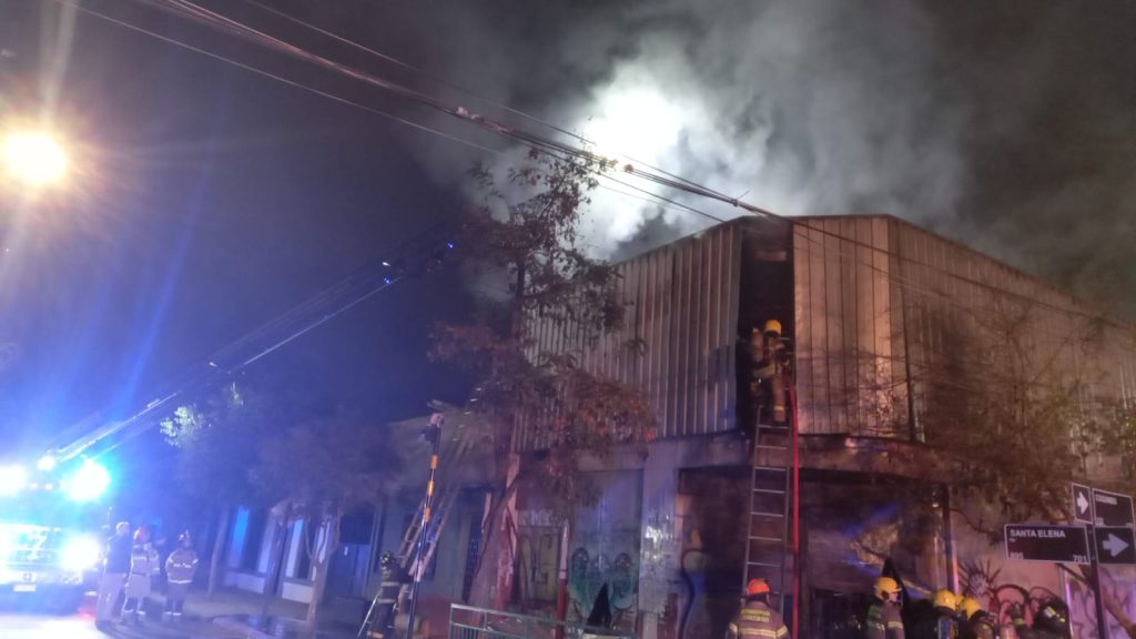 El CBS respondió ante incendio de una propiedad en Santa Elena y Coquimbo