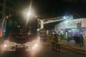 Incendio afect&oacute; propiedad en calle Club H&iacute;pico y Domeyko