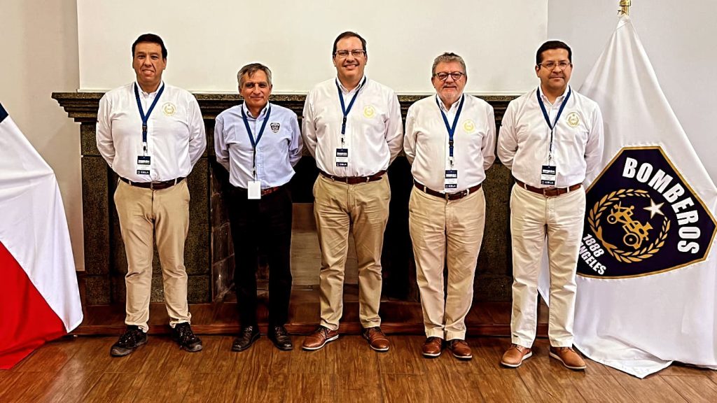 El Cuerpo de Bomberos de Santiago participó en 5° Encuentro de Sinergia Bomberil