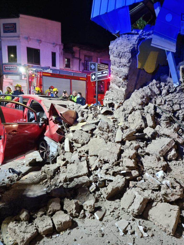 El CBS atendió fatal accidente en el centro de Santiago