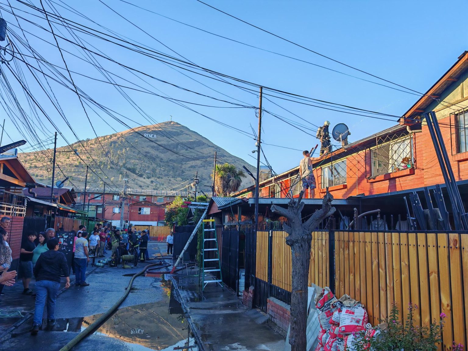 INCENDIO-RENCA-2-CASAS-2-1536x1152.jpg