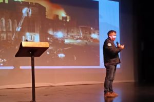 La 2ª Compañía “Esmeralda” expuso sobre emergencias patrimoniales a Bomberos de Castro