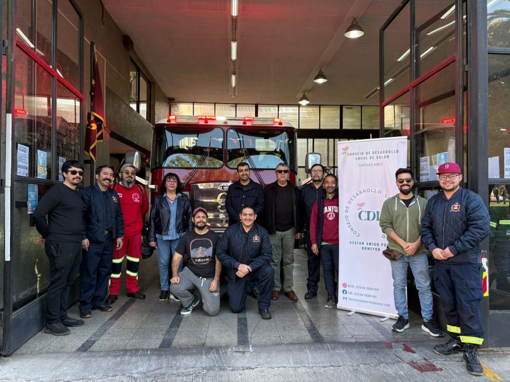Cuartel de “Bomba Yungay” sirvió de vacunatorio para vecinos y Bomberos
