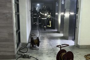 El CBS respondió ante incendio de subterráneo en edificio de Recoleta