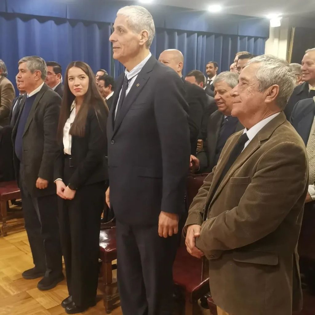 Ex Comandante Jorge Guevara recibió Medalla de Hierro, máxima distinción de la 6ª Compañía
