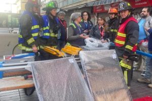 Rescate patrimonial en incendio que afect&oacute; galer&iacute;a y edificio Plaza de Armas