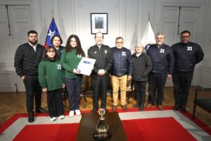 Brigadier de la 21&ordf; Compa&ntilde;&iacute;a fue distinguida por la JNCB por salvar a compa&ntilde;ero de curso
