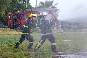 Brigadas de 15ª Compañía del CBS y 5ª Compañía de Colina perfeccionan conocimientos