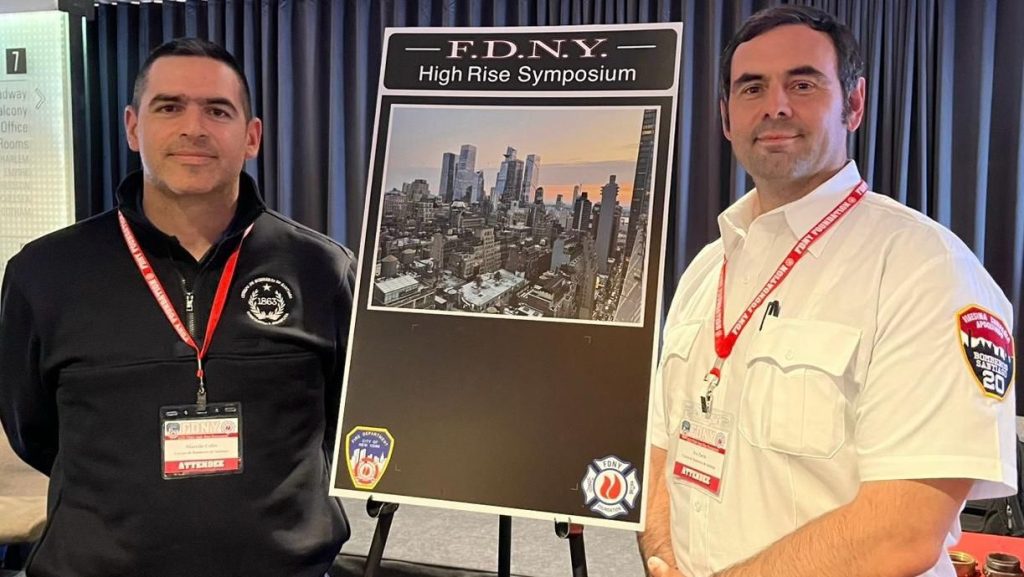 Oficiales del CBS participan en Seminario Internacional de Incendios en Altura del FDNY