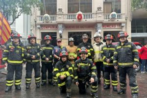 Superintendente del CBS particip&oacute; en festividades del 190&deg; Aniversario de Bomberos se Guayaquil