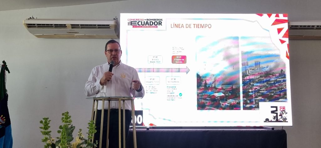 III Congreso de Bomberos de Ecuador conoció la experiencia del CBS en incendio del Hospital San Borja-Arriarán
