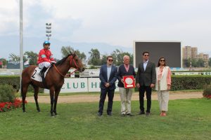 Club Hípico homenajeó al CBS con la carrera “Cuerpo de Bomberos de Santiago”