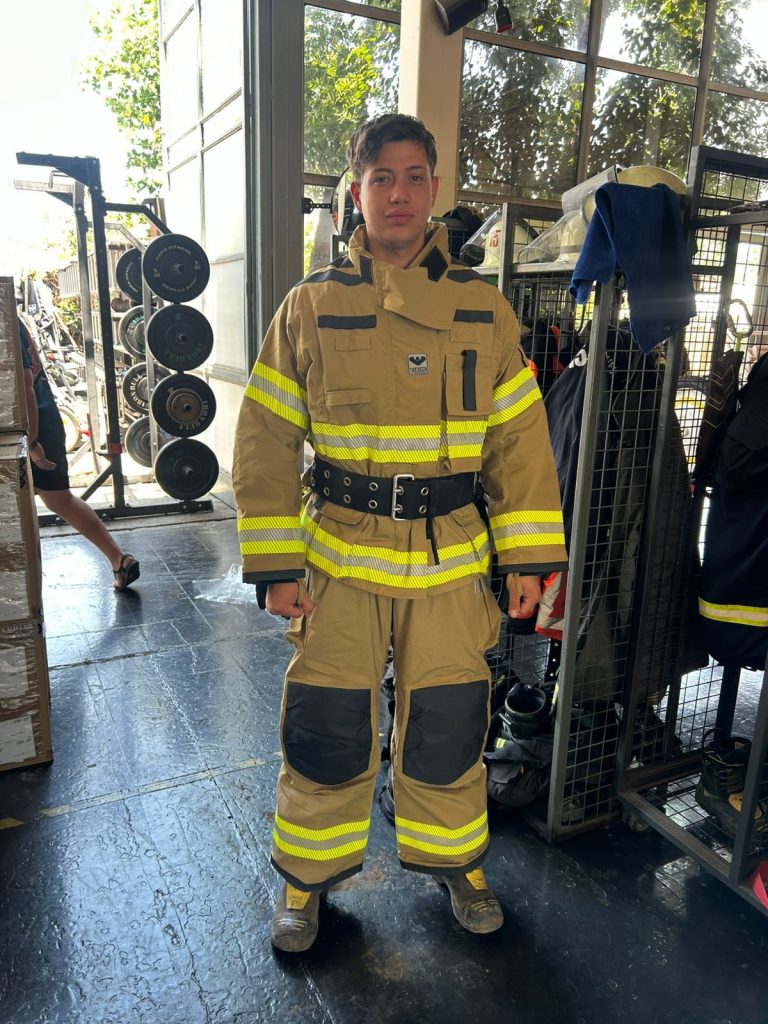 Alta de nuevos uniformes  normados marca un hito en la modernizaci&oacute;n del CBS