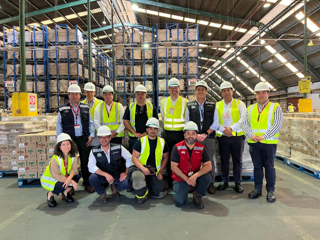 Superintendente del CBS concurri&oacute; a coordinaci&oacute;n de apoyo de Watt&rsquo;s a bomberos en incendios forestales