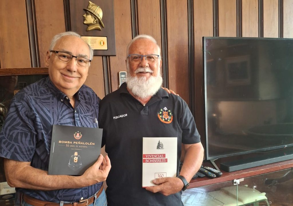 La Pe&ntilde;a de los 50 A&ntilde;os recibi&oacute; a fundador de la 8&ordf; Compa&ntilde;&iacute;a del Cuerpo de Bomberos de &Ntilde;u&ntilde;oa