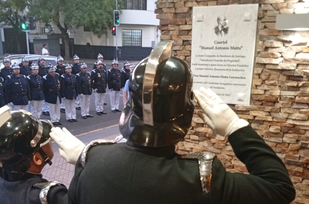 La 6&ordf; Compa&ntilde;&iacute;a conmemor&oacute; el bicentenario del natalicio de Manuel Antonio Matta Goyenechea