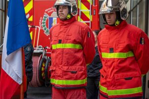 Se realiz&oacute; segunda entrega de uniformes orange rouge en la &ldquo;Pompe France&rdquo;