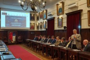 Rector expuso hitos de la Memoria 2025 de la Escuela de Bomberos de Santiago