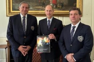 14&ordf; Compa&ntilde;&iacute;a refuerza v&iacute;nculos hist&oacute;ricos con Reino Unido: voluntarios sostuvieron encuentro con Duque de Edimburgo