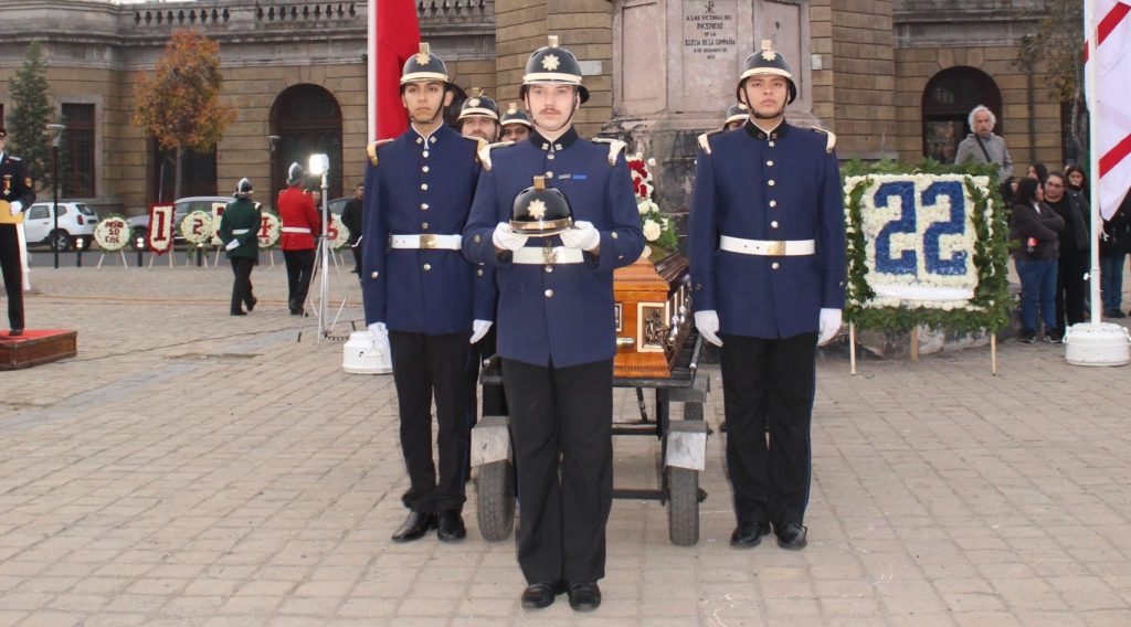 Sentido adi&oacute;s al Miembro Honorario Manuel Hern&aacute;n Grez Jofr&eacute; (Q.E.P.D.)