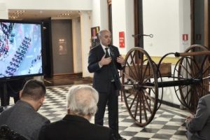Emotiva presentaci&oacute;n de la corona f&uacute;nebre del M&aacute;rtir del CBS Paul Valenzuela Mu&ntilde;oz