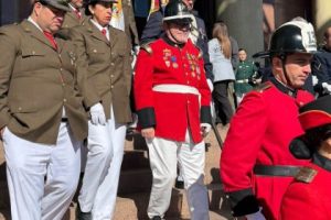 Bomberos de Santiago particip&oacute; en conmemoraci&oacute;n de los 175 a&ntilde;os del Cuerpo de Bomberos de Valpara&iacute;so