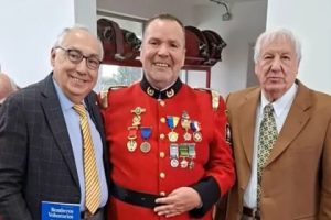 Pe&ntilde;a de los 50 A&ntilde;os en el 32&deg; aniversario de la Unidad Simb&oacute;lica de los Bomberos de &Ntilde;u&ntilde;oa