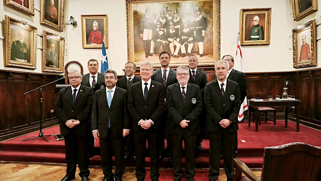Bomberos de Santiago y Gran Logia de Chile refrendaron sus lazos centenarios