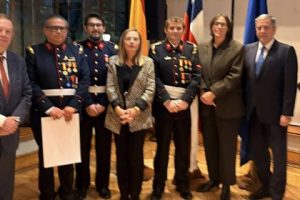10&ordf; Compa&ntilde;&iacute;a recibi&oacute; Medalla de Honor del Gobierno de Espa&ntilde;a