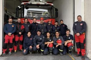 Se graduaron 10 nuevos operadores GRIMP IMP-2 en curso ofrecido por la Escuela de Bomberos de Santiago